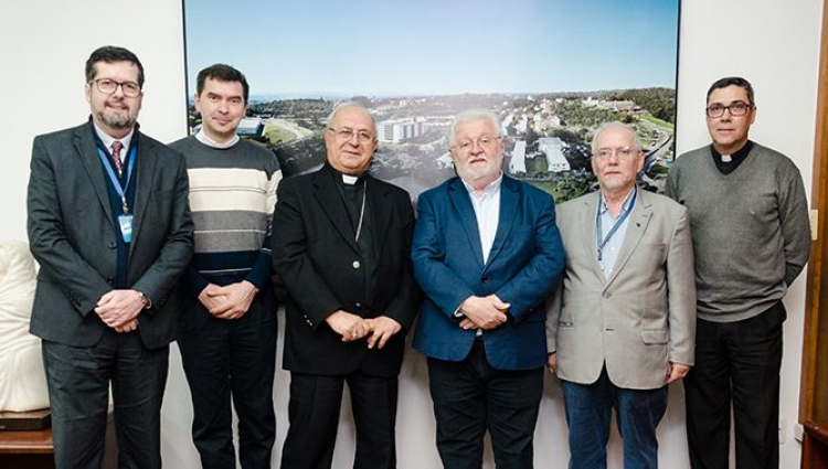 Dom Zeno Hastenteufel visita a Unisinos