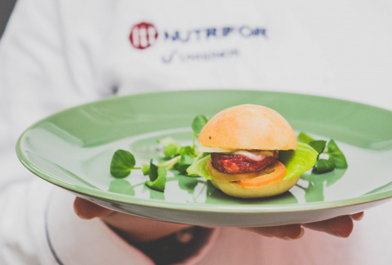 itt Nutrifor e Ambi Realfood desenvolvem, em parceria, hambúrguer com carne cultivada