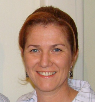 Ariane Santos da Silveira