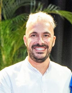 Vinicius Hartmann Ferreira